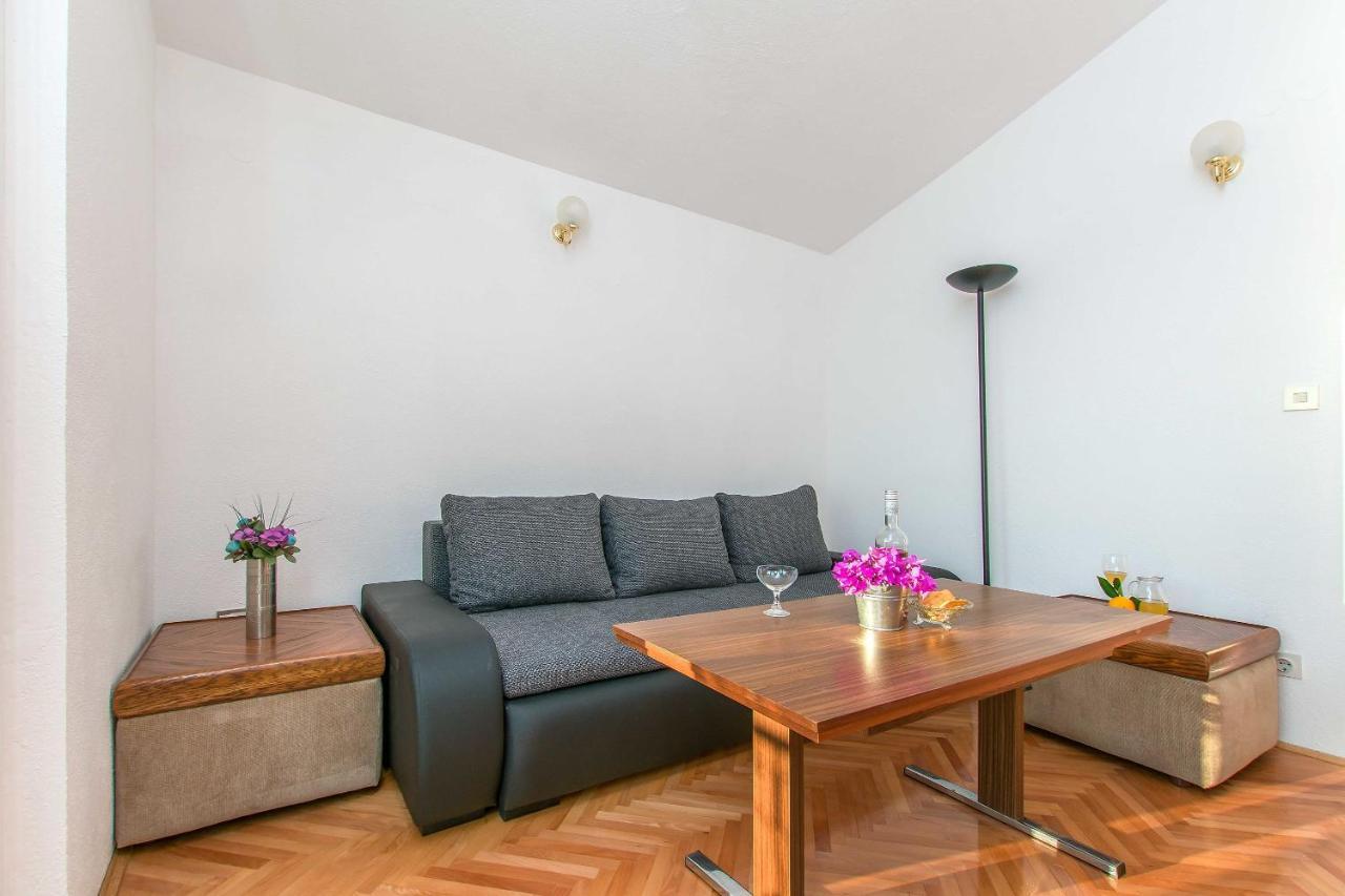 Apartments Ana Maria Pisak Exterior photo