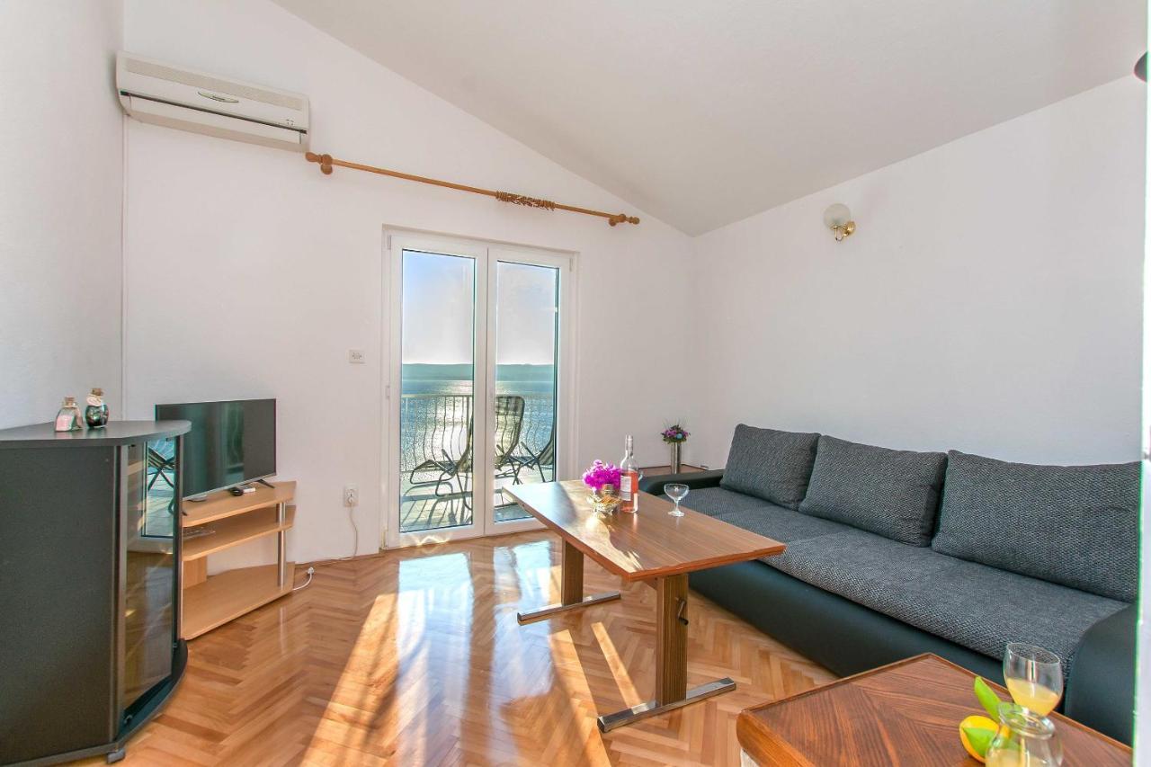 Apartments Ana Maria Pisak Exterior photo